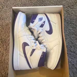 Womens Jordan 1 court purple